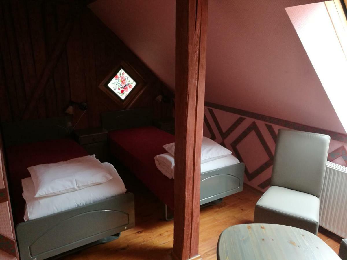 Hotel Bebru Pirts à Vecbebri Extérieur photo